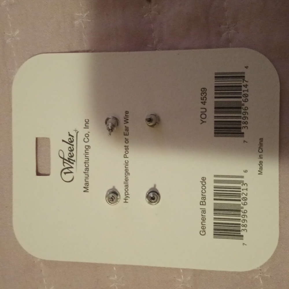 Earring set - Picture 3 of 4